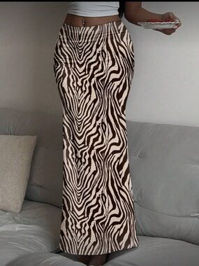 NEW Brown Zebra-Print Maxi Skirt Size XL